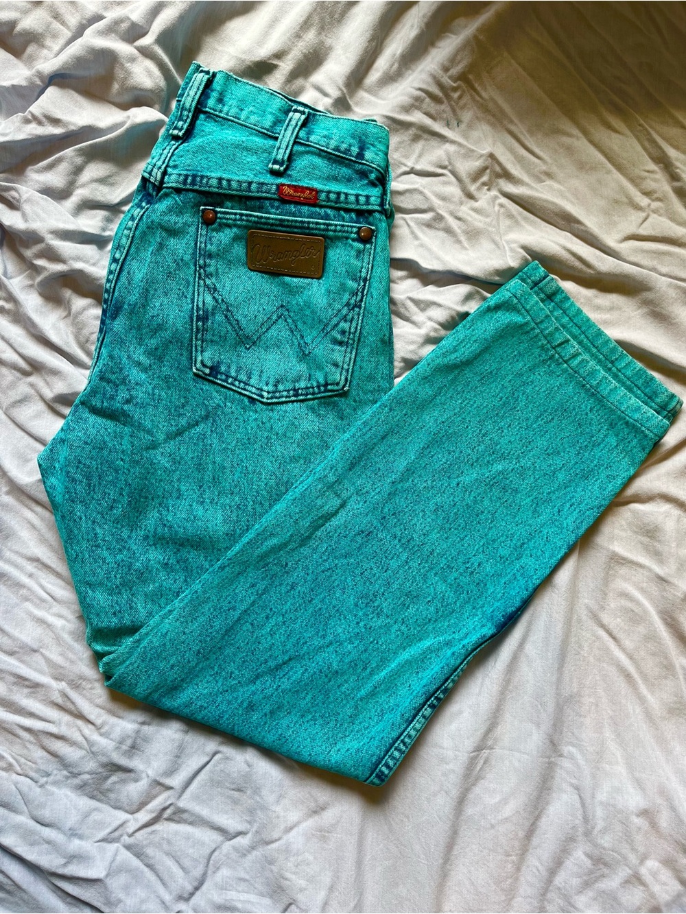 Wrangler Turquoise Acid Wash Jeans - Picture 1 of 5
